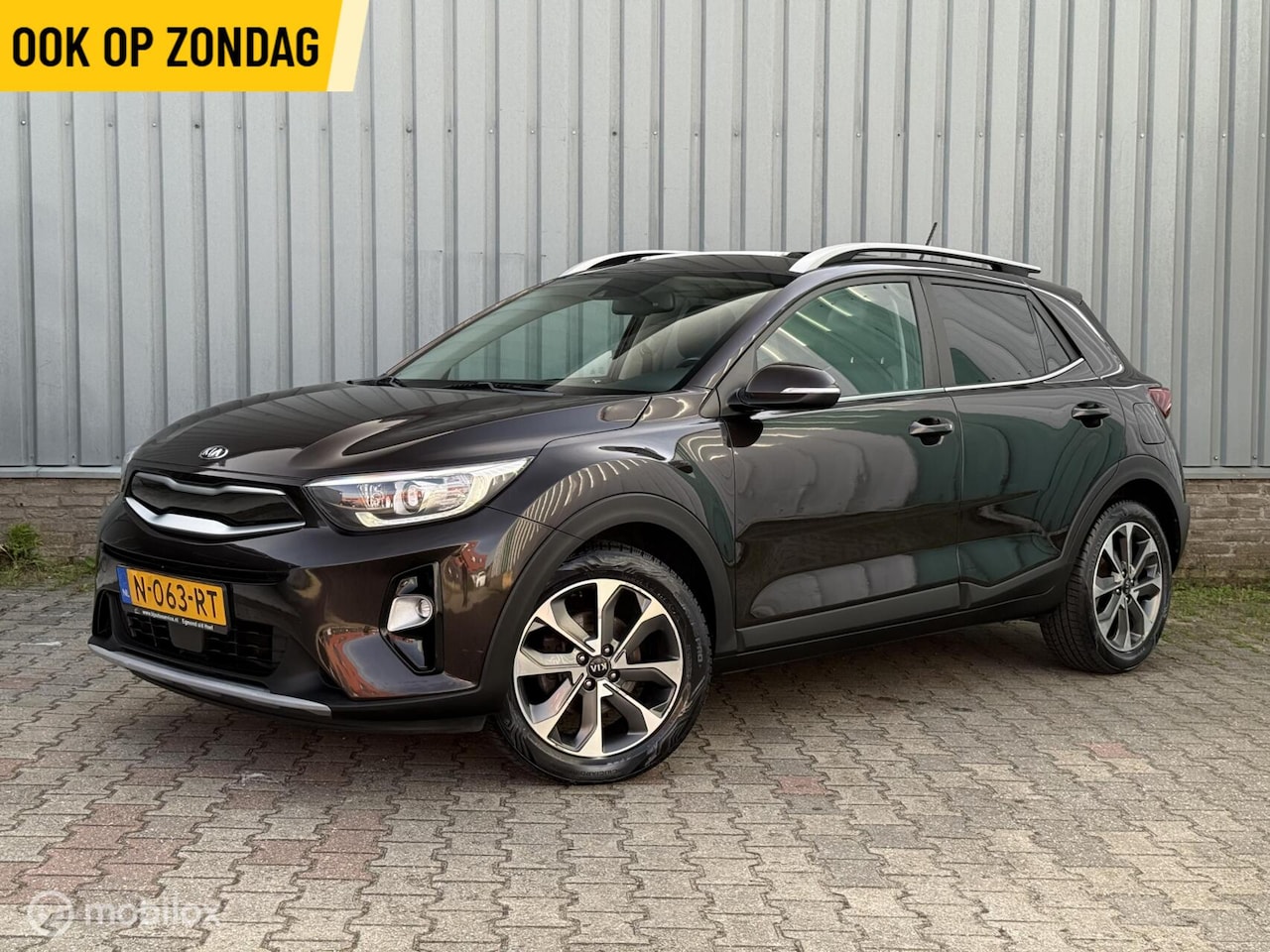 Kia Stonic - 1.0 T-GDi ExecutiveLine | Open Dak | Camera|Leder - AutoWereld.nl