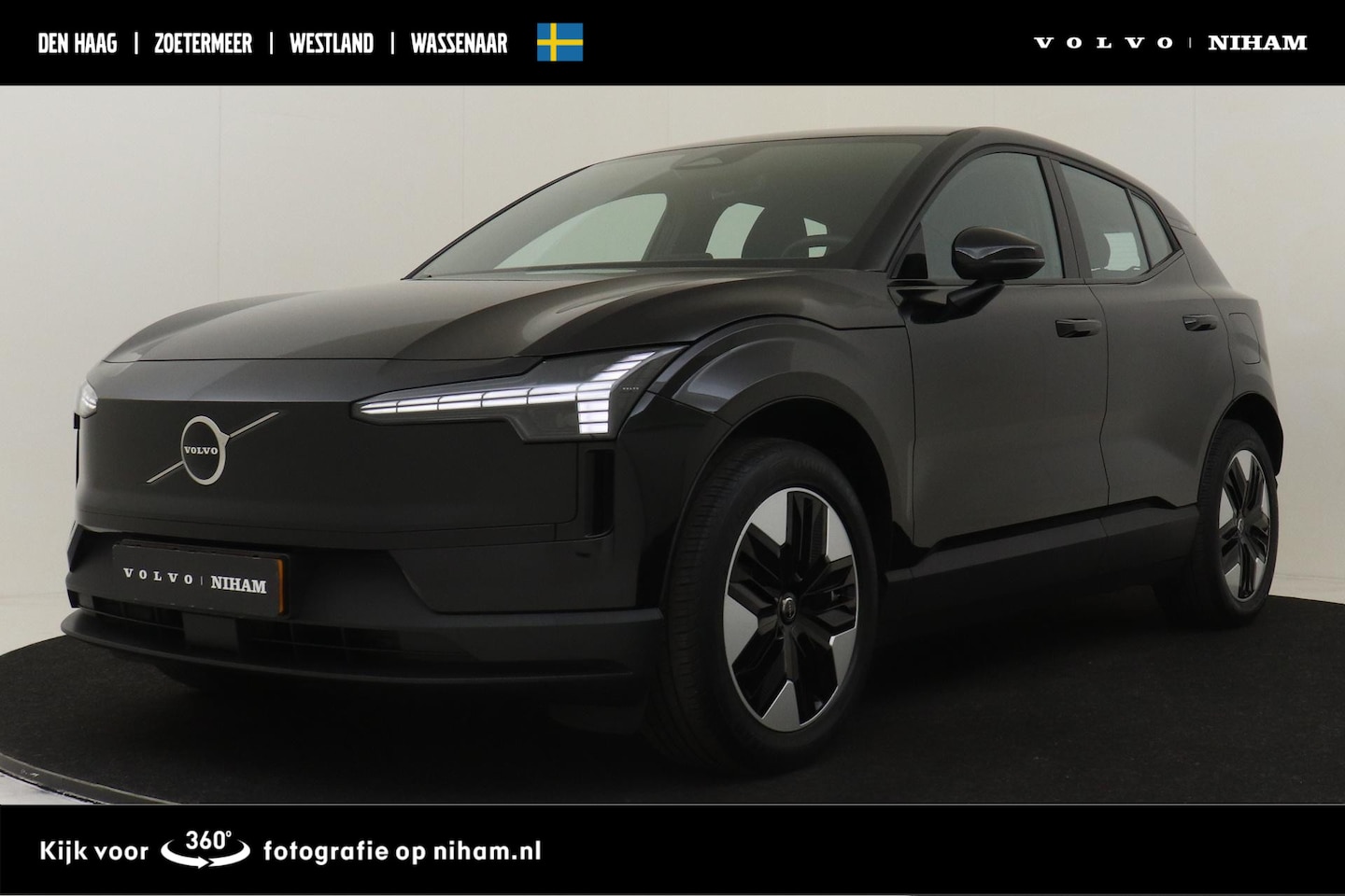 Volvo EX30 - SINGLE MOTOR PLUS 51 kWh -HARMAN/KARDON|CARPLAY|CAMERA|ADAP.CRUISE - AutoWereld.nl