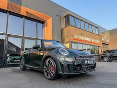 MINI Cabrio - 2.0 John Cooper Works JCW Pack F1 aut 231pk Rebelgreen/Camera/Hk/Btw/Bomvol