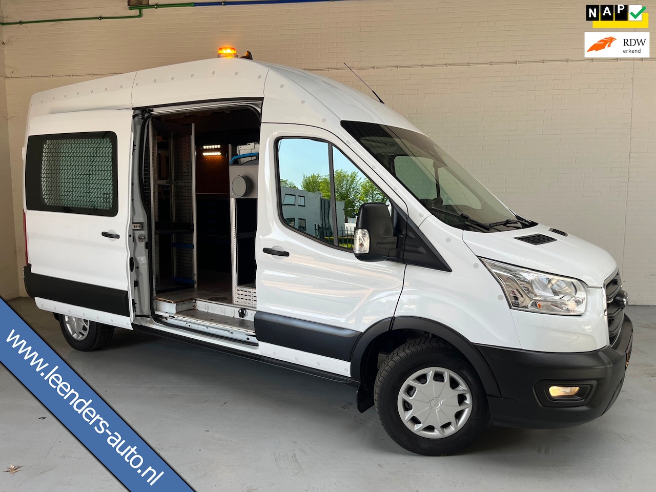 Ford Transit - Servicewagen 350 2.0 TDCI 130PK euro6 L3H3 Trend MHEV RWD Sortimo Inrichting Victron v230 - AutoWereld.nl