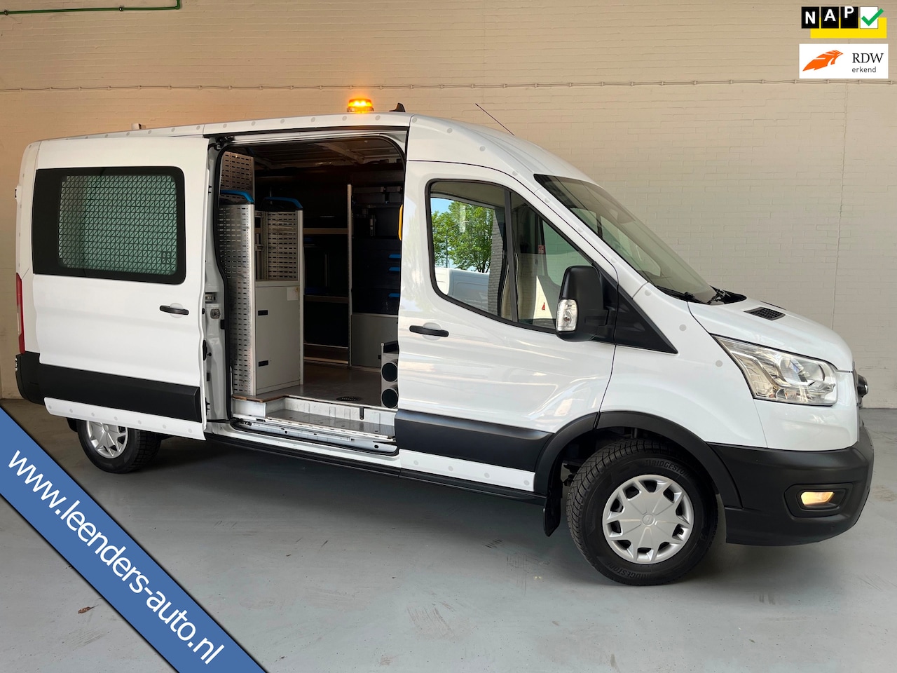 Ford Transit - Servicewagen 350 2.0 TDCI 130PK euro6 L3H2 Trend MHEV RWD Sortimo Inrichting Victron v230 - AutoWereld.nl