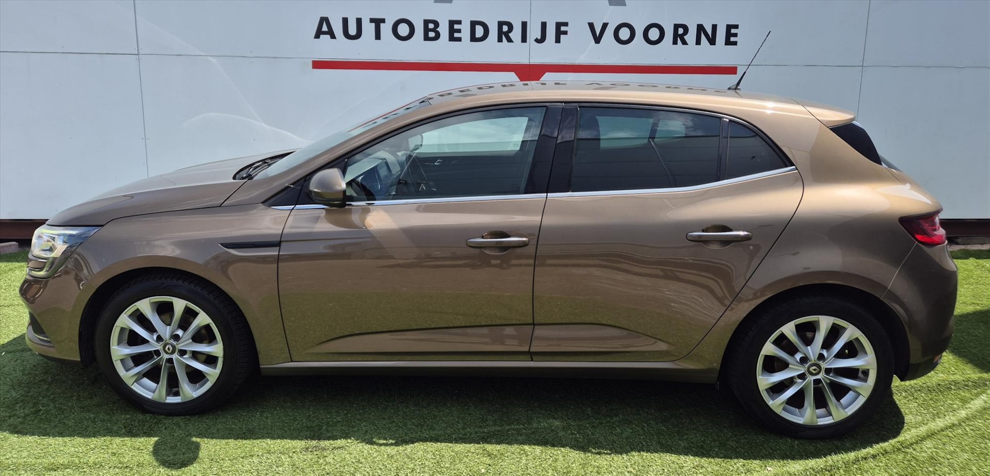 Renault Mégane - 1.2 Energy TCe 130pk Zen - AutoWereld.nl