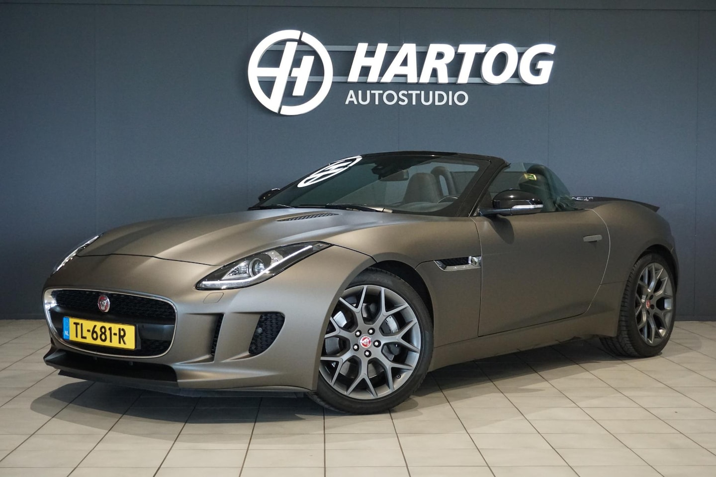 Jaguar F-type - 3.0 V6 Convertible 340PK / DODEHOEK / KEYLESS / LEDER / - AutoWereld.nl