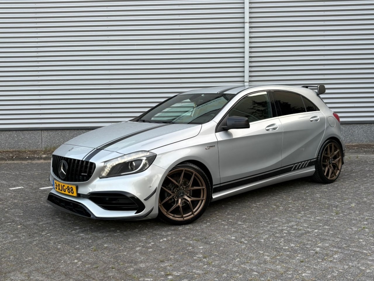 Mercedes-Benz A-klasse - 180 A45 Style Uitlaatsysteem NAP Spoiler - AutoWereld.nl