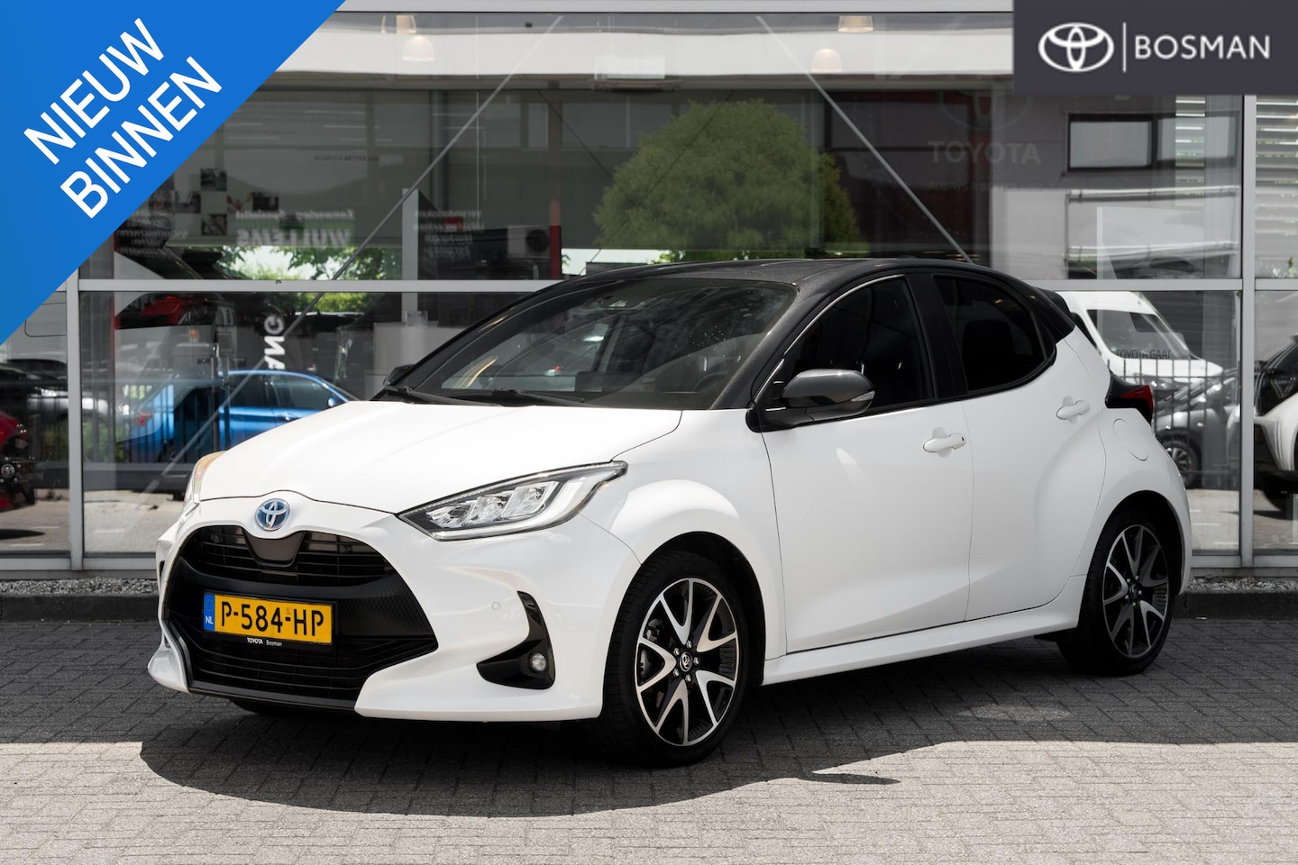 Toyota Yaris - 1.5 Hybrid Executive 1.5 Hybrid Executive - AutoWereld.nl