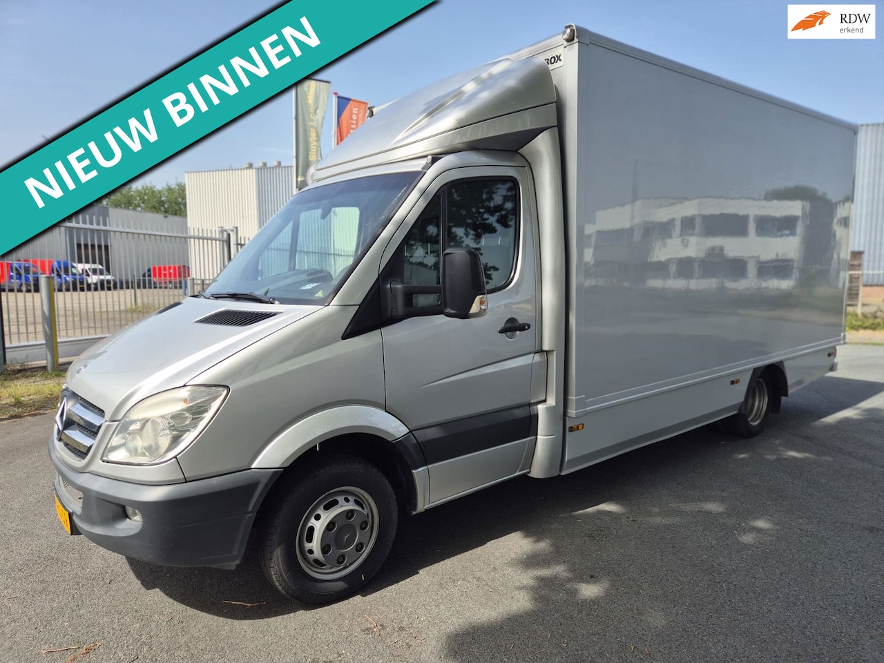 Mercedes-Benz Sprinter - ZEER NETTE BAKWAGEN RIJDT EN SCHAKELT GOED - AutoWereld.nl