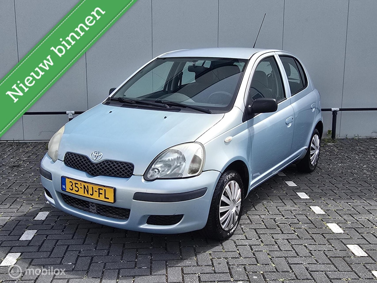 Toyota Yaris - 1.0 VVT-i Idols 1.0 VVT-i Idols - AutoWereld.nl