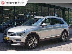 Volkswagen Tiguan - 1.5 TSI ACT Join Schuifkanteldak/Trekhaak