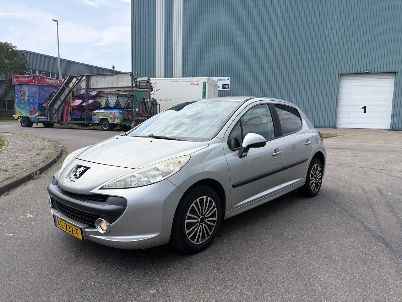 Peugeot 207 - 1.4 VTi X-line 5-Deurs 96 PK. Zuinige en fijn rijdende auto !!! - AutoWereld.nl