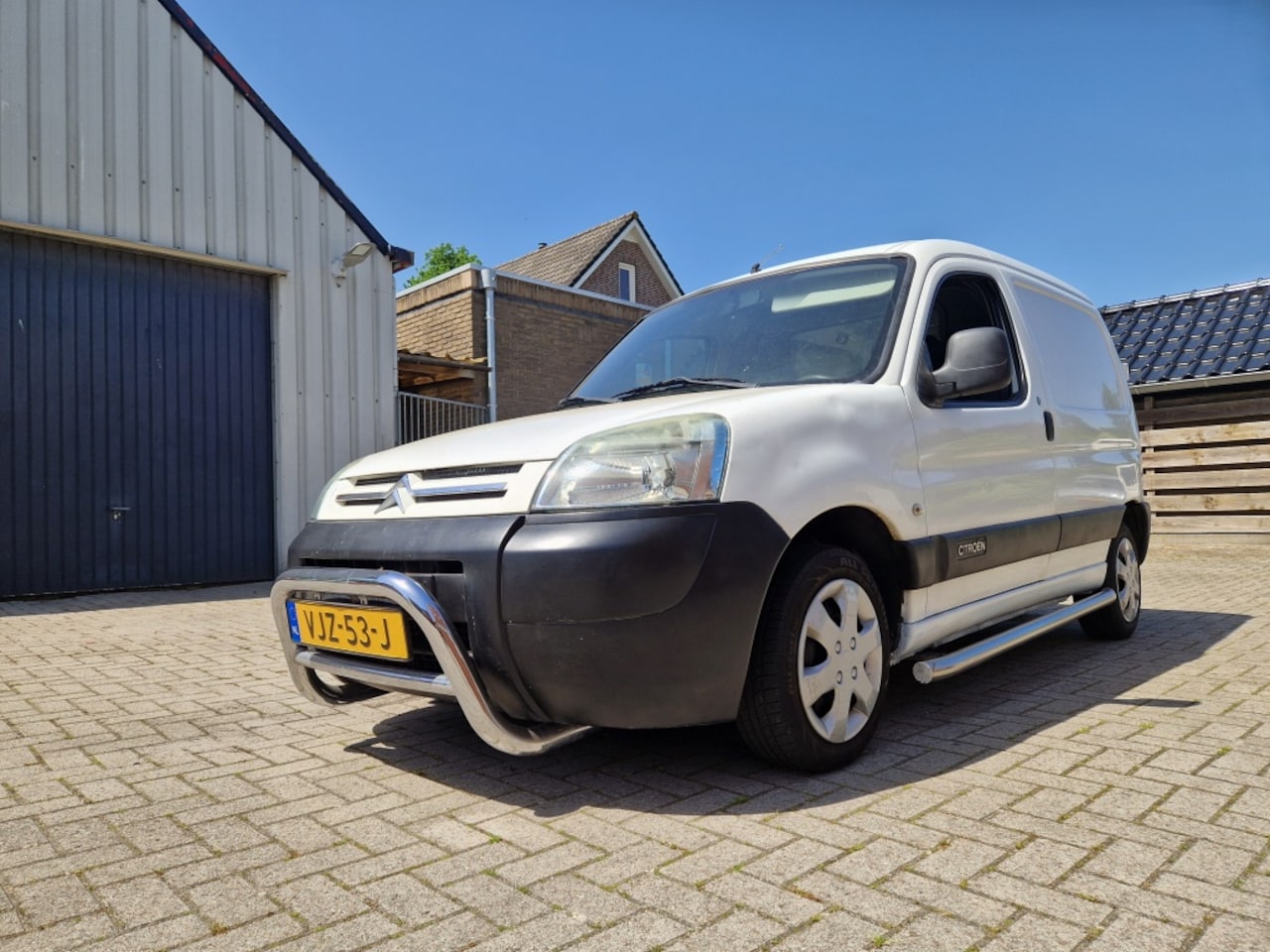 Citroën Berlingo - 1.4 Benzine wegenbelasting 80€ per 3 maanden!!! - AutoWereld.nl