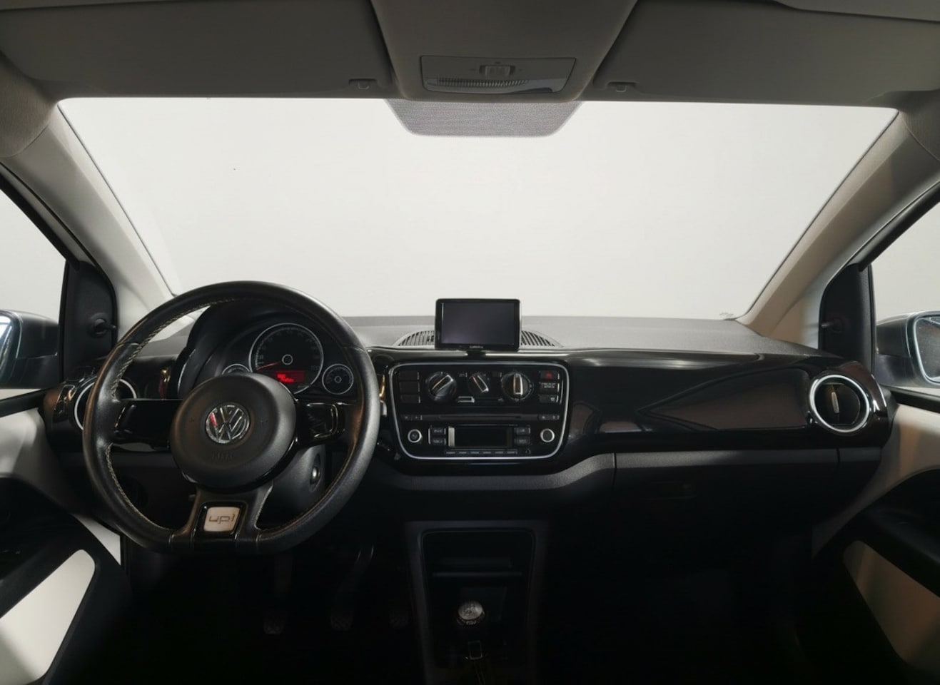 Volkswagen Up! - 1.0 high up! Airco, Navigatie, Bluetooth, 1e eigenaar. NW APK