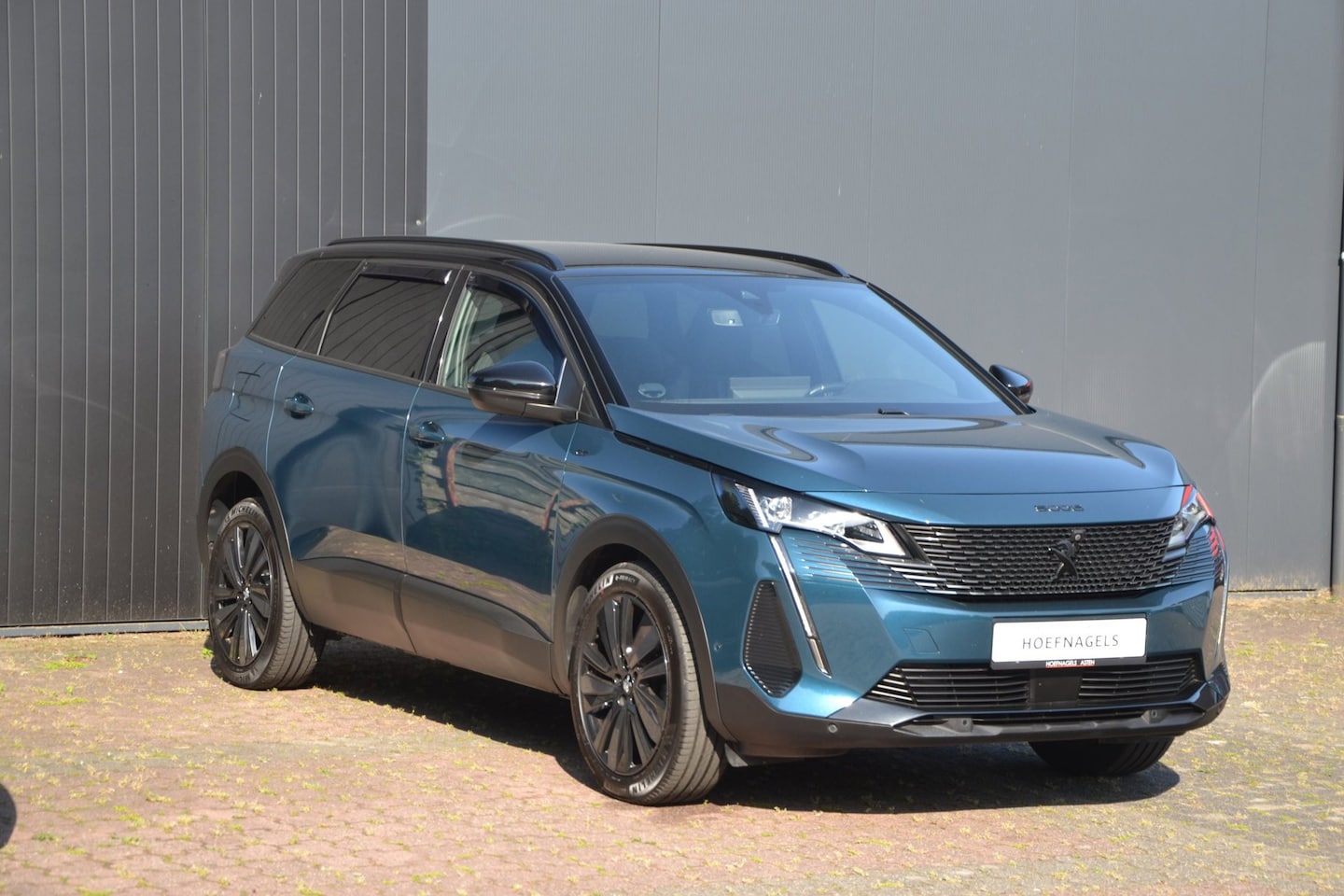 Peugeot 5008 - 1.2 130 PK Turbo Automaat - 8 GT - Line * Alacantara * Focal * - AutoWereld.nl