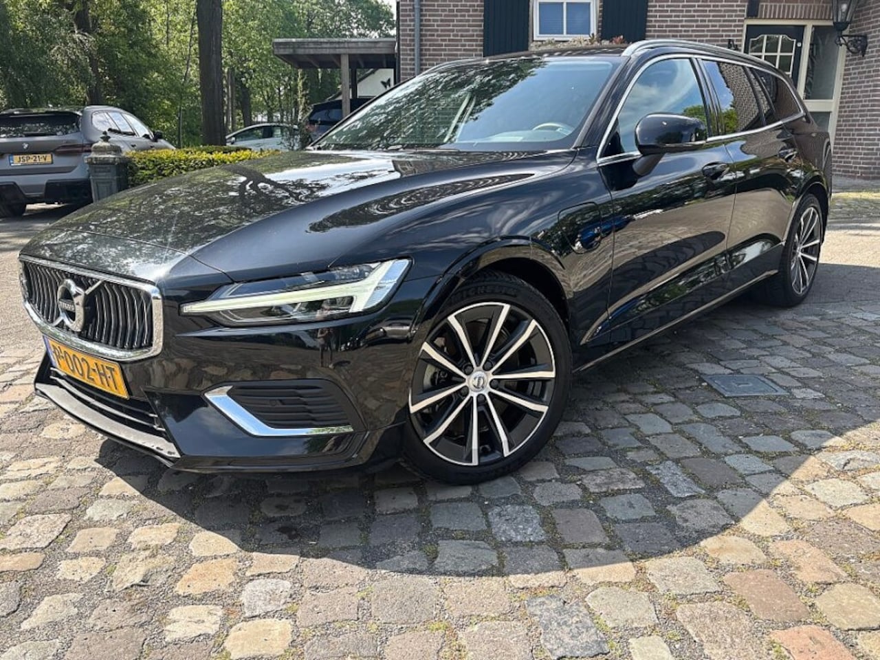 Volvo V60 - 2.0 T6 Recharge AWD Inscription Expression 2.0 T6 Recharge AWD Inscription Expression,led,stoelverw,trh, - AutoWereld.nl