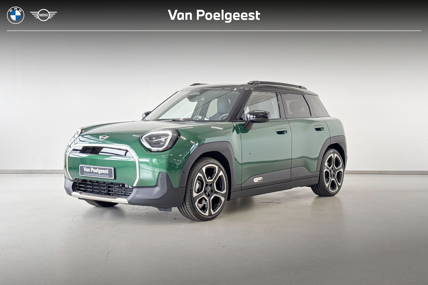 MINI Aceman - E Favoured M 42.5 kWh | 19 Inch Hexagram Spoke 2-tone | Boost Deals - AutoWereld.nl