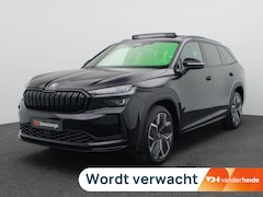 Skoda Kodiaq - 1.5 TSI MHEV Sportline Business 7p 150PK DSG Pano-Schuifdak, Trekhaak, Camera, 20" LM Velg
