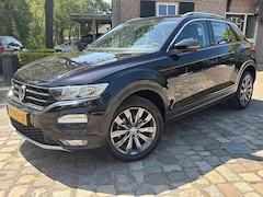 Volkswagen T-Roc - 1.0 TSI Style Bns, camera, ecc, lmv