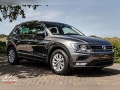 Volkswagen Tiguan - 1.4 TSI ACT|Panorama|Adapt.|Trekh.|Massage|
