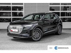 Audi Q4 e-tron - 45 e-tron basis | Panoramadak | Trekhaak | Stoelverwarming |