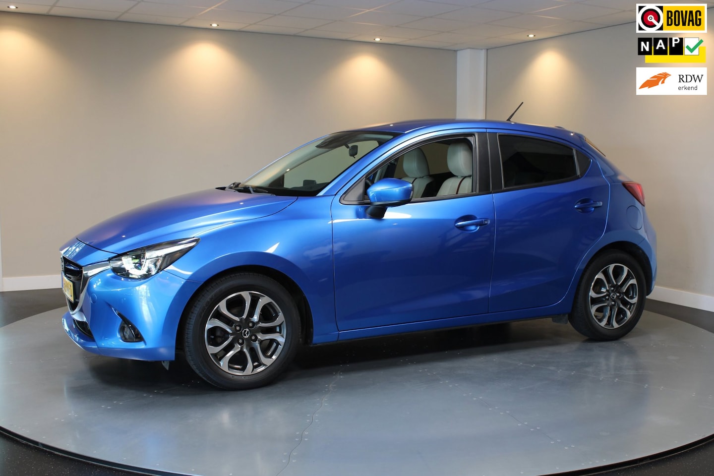 Mazda 2 - 1.5 Skyactiv-G GT-M *Automaat!* 2de Eigenaar/Dealer OH|Stoelverw.|Leer|NAP - AutoWereld.nl