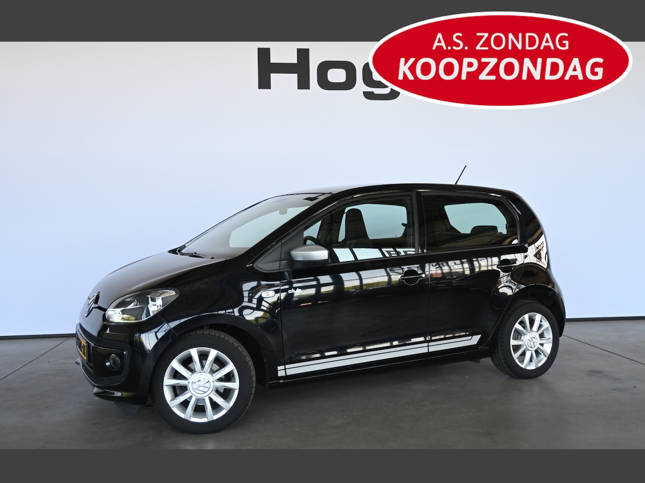 Volkswagen Up! - 1.0 Club High Up! BlueMotion Airco Stoelverwarming 100% Onderhouden Inruil Mogelijk! - AutoWereld.nl