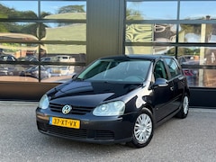 Volkswagen Golf - 1.6 FSI Airco Navi Cruise Bluetooth