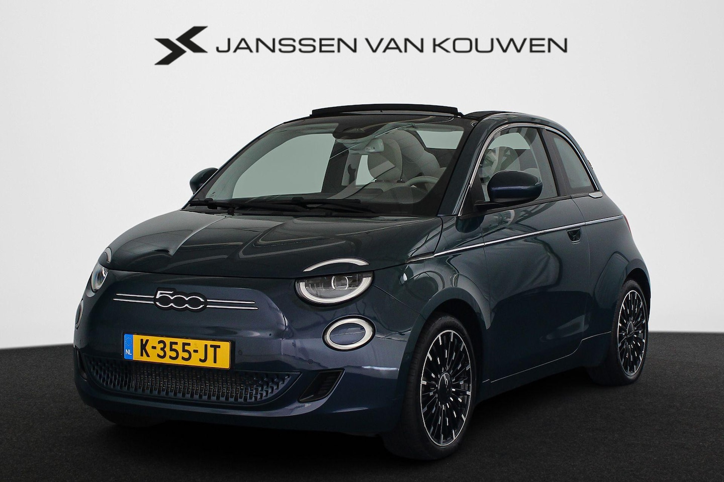 Fiat 500 C - La Prima 42 kWh Stoelverwarming Achteruitrijcamera Apple Carplay - AutoWereld.nl