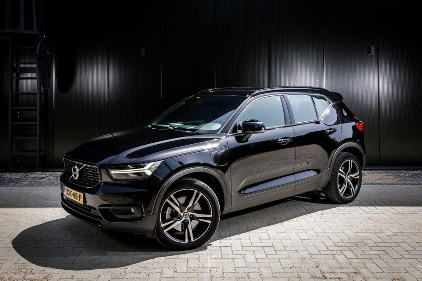 Volvo XC40 - 1.5 T5 Recharge Business Pro 1.5 T5 Recharge Business Pro - AutoWereld.nl