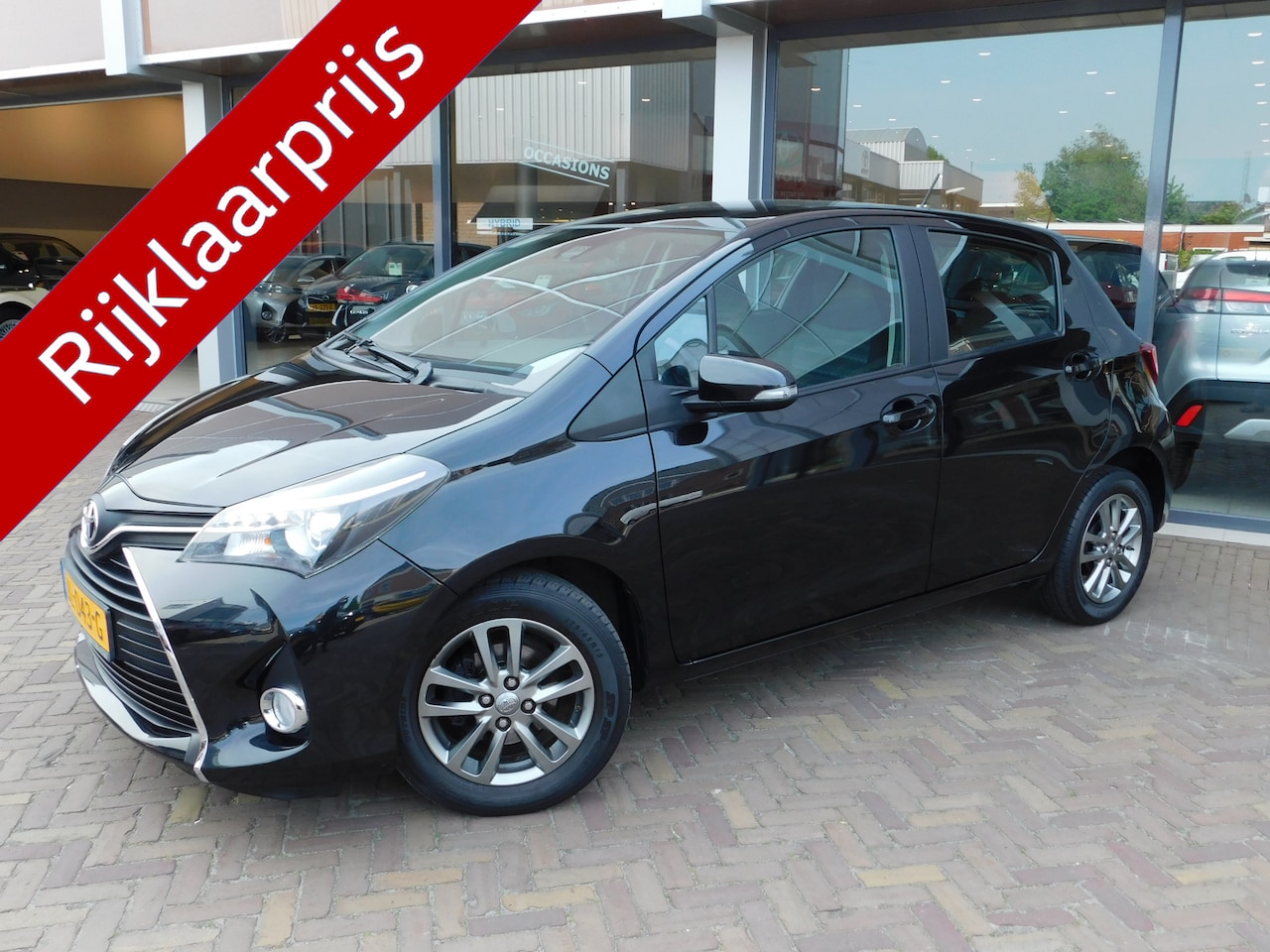 Toyota Yaris - 1.3 VVT-i Trend | Trekhaak | Navi - AutoWereld.nl