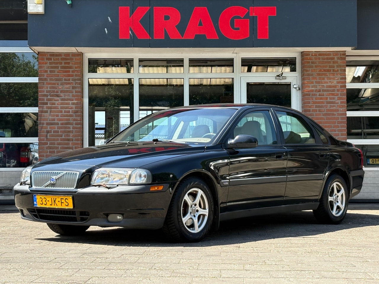 Volvo S80 - Elite 2.4 140 pk - automaat - Leder - AutoWereld.nl