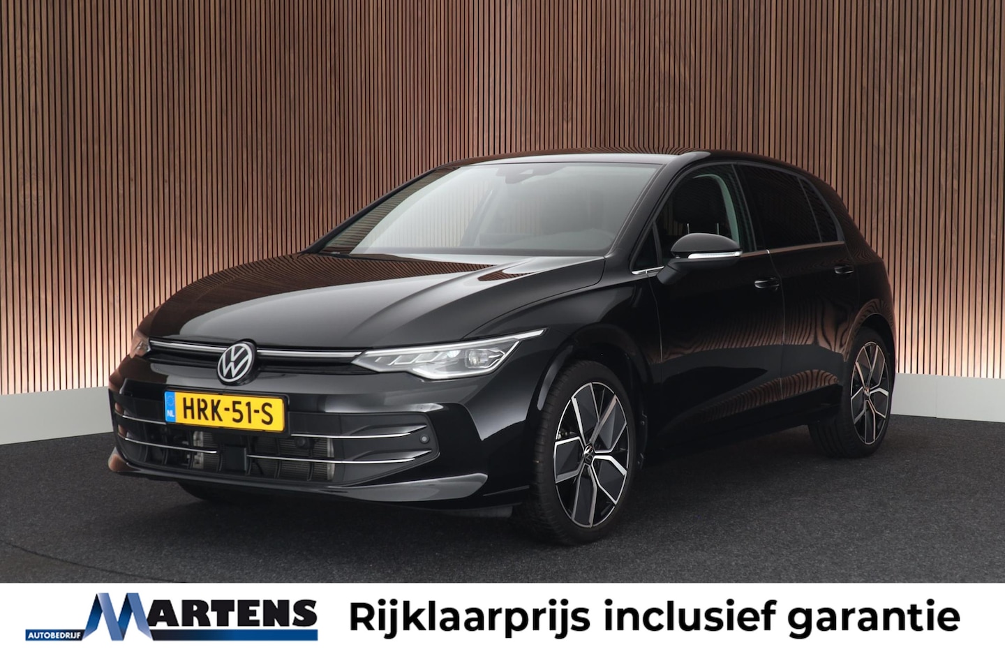 Volkswagen Golf - 8.5 1.5 eTSI 116pk DSG Style Camera Stoelverwarming Massage Keyless Navigatie - AutoWereld.nl