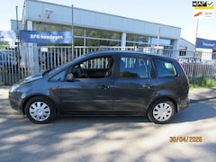 Ford Focus C-Max - 1.6-16V Champion, airco, trekhaak, stuurbekrachtiging