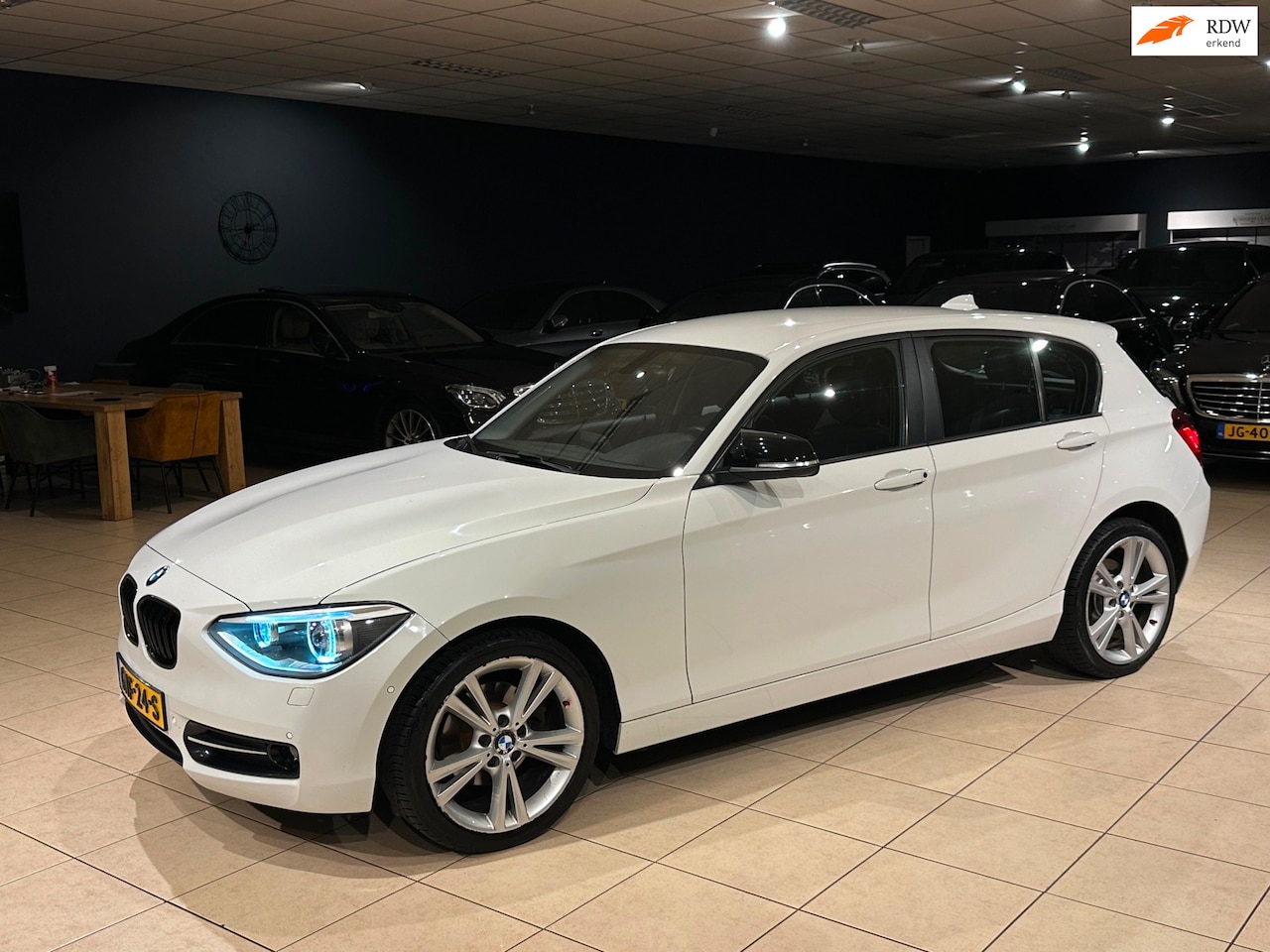 BMW 1-serie - 118i Limited Edition|Dealer|Stoelvw|Xenon|M Velgen - AutoWereld.nl
