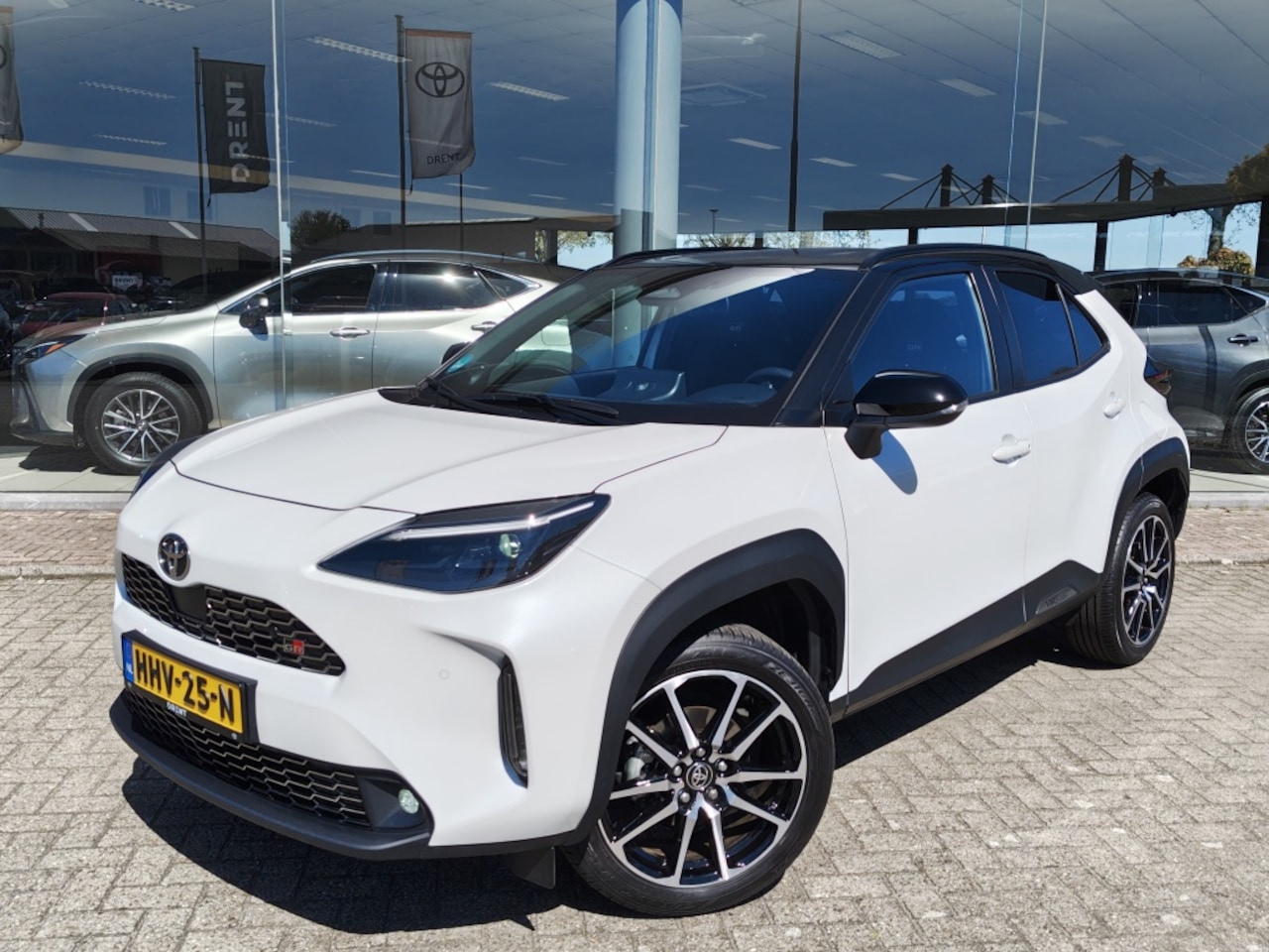 Toyota Yaris Cross - 1.5 Hybrid 130 GR Sport | Head-Up Display | Navi | JBL | Sensore - AutoWereld.nl