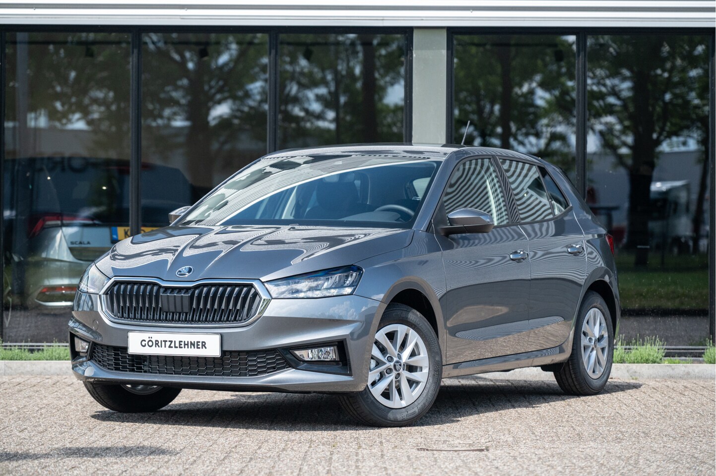 Skoda Fabia - 1.0 TSI Selection | Navi by App | Camera | Clima | Stoelverw. | PDC | Keyless - AutoWereld.nl