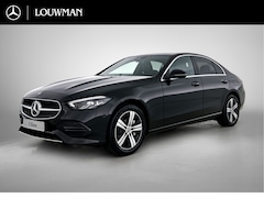 Mercedes-Benz C-klasse - 300 e Business Solution | Trekhaak | Warmtewerend, donkergetint glas | GUARD 360° Plus | S