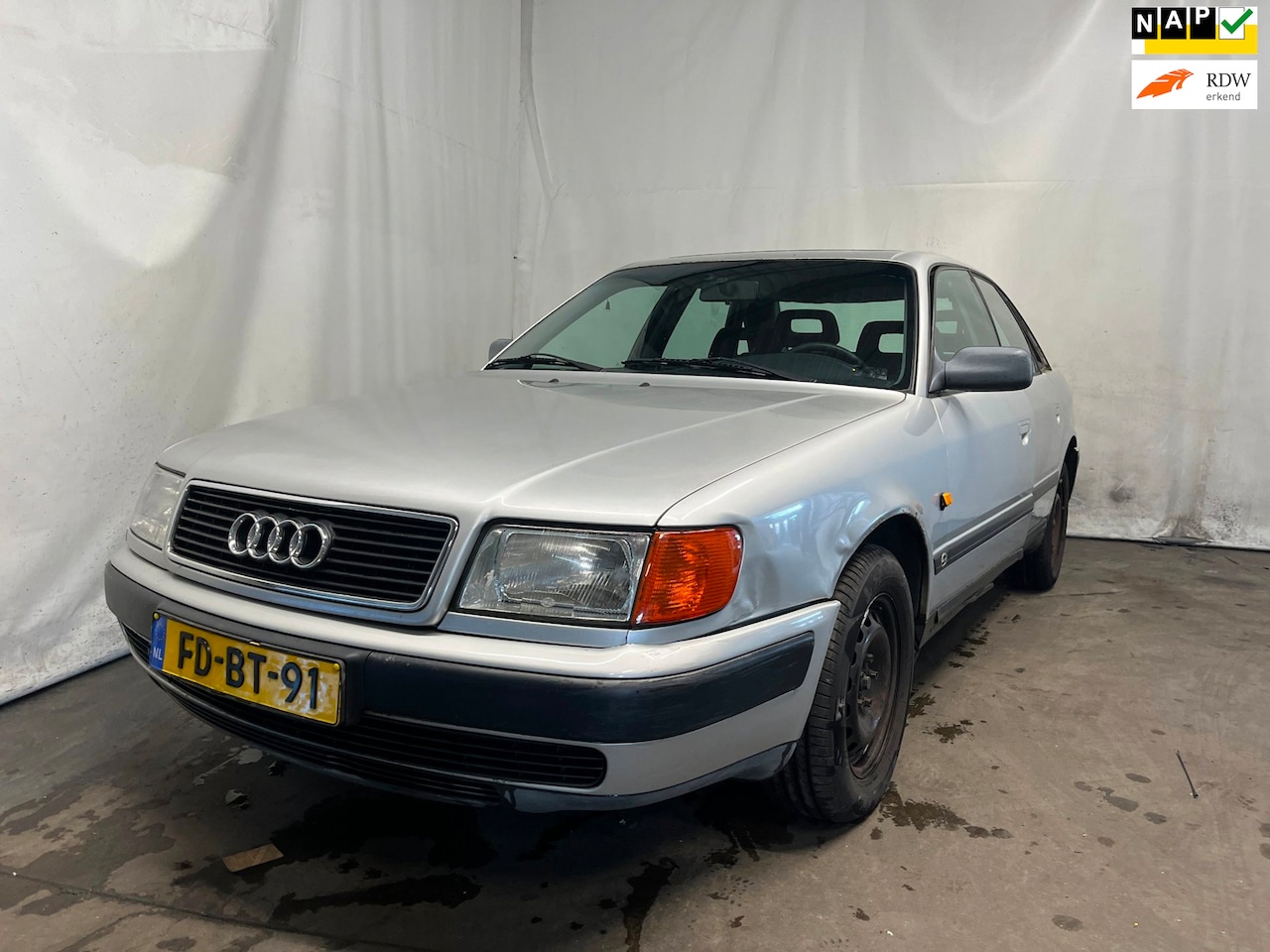 Audi 100 - 2.3 E - Motor Loopt Onregelmatig - Schade - AutoWereld.nl