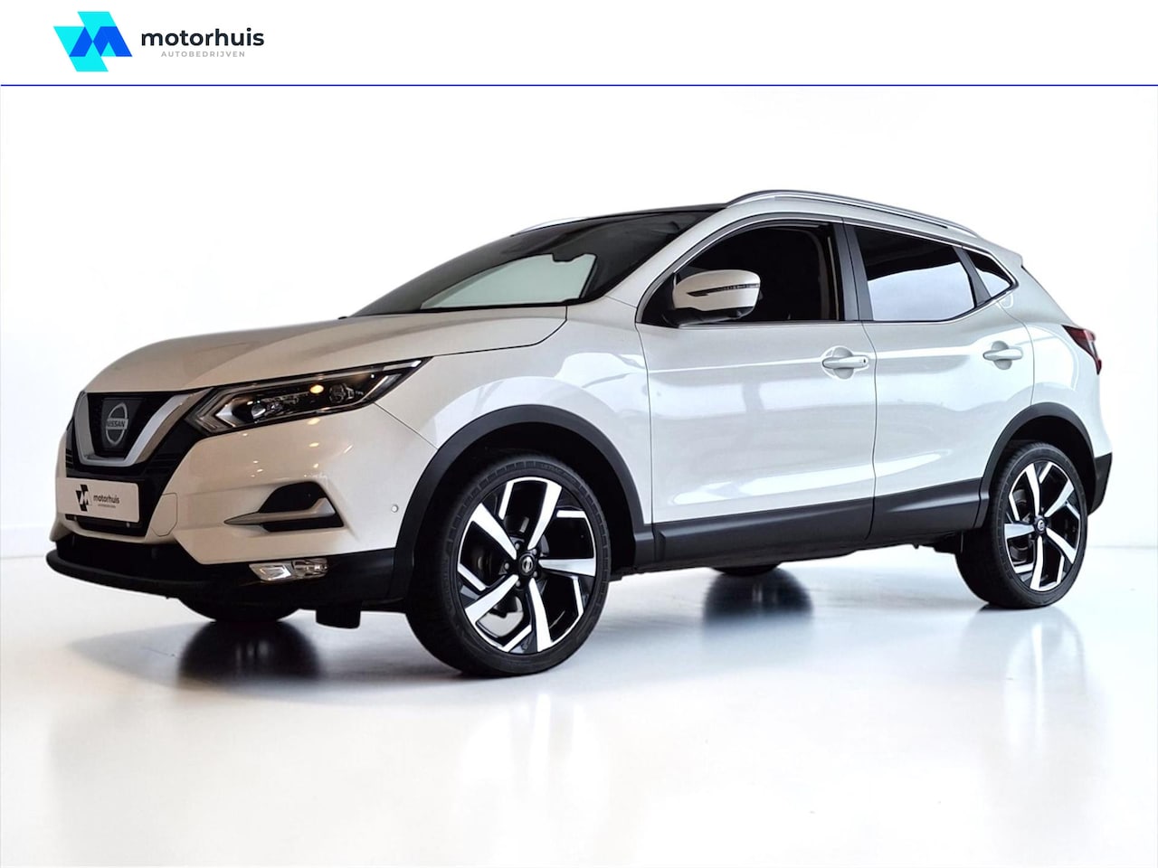 Nissan Qashqai - 1.2 115pk DIG-T Tekna PANO CAMERA STOELV LMV NAVI {uitgelichte-opties} - AutoWereld.nl