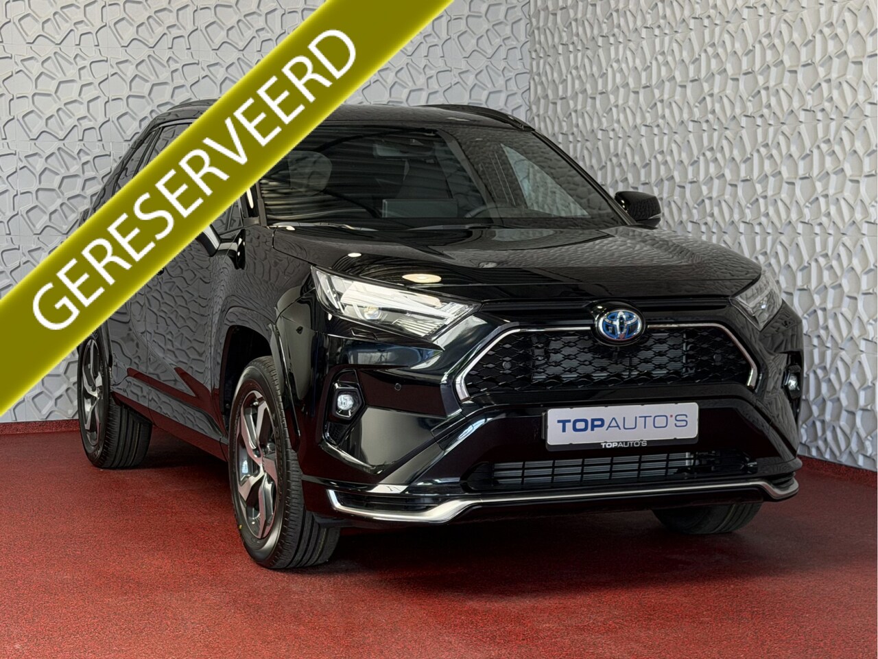Toyota RAV4 - 2.5 PLUG-IN HYBRID AWD 306PK 1500KG TREKGEW. HEADUP SPIEGEL.CAM LED ELEK.KLEP STUUR/STOELV - AutoWereld.nl