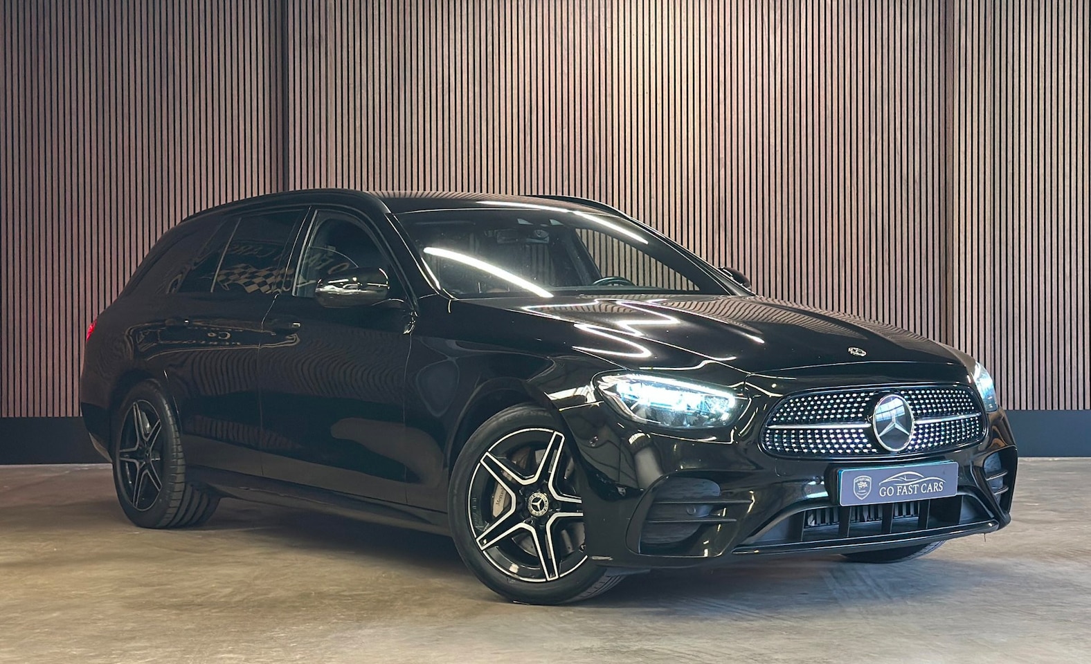 Mercedes-Benz E-klasse Estate - 300 de AMG Line 300 de AMG Line - AutoWereld.nl