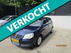 Volkswagen Polo - 1.4-16V Optive +Airco +Nieuwe Apk