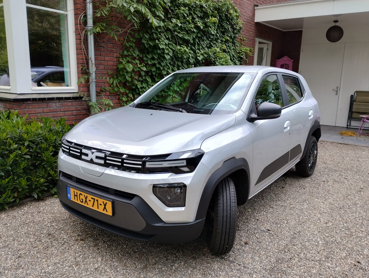 Dacia Spring - Expression 45 26.8 kWh - AutoWereld.nl