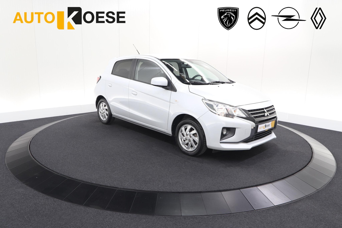 Mitsubishi Space Star - 1.2 Intense | AUTOMAAT! | Apple Carplay | Allseason Banden | Climate Control - AutoWereld.nl