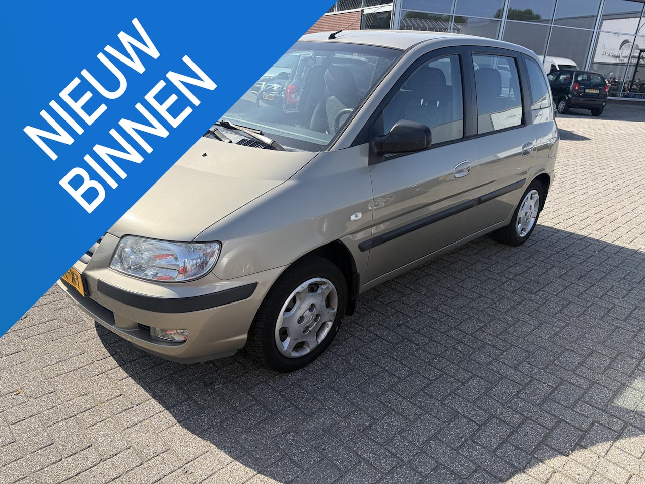 Hyundai Matrix - 1.6i GL 1 schakelkabel stuk - AutoWereld.nl