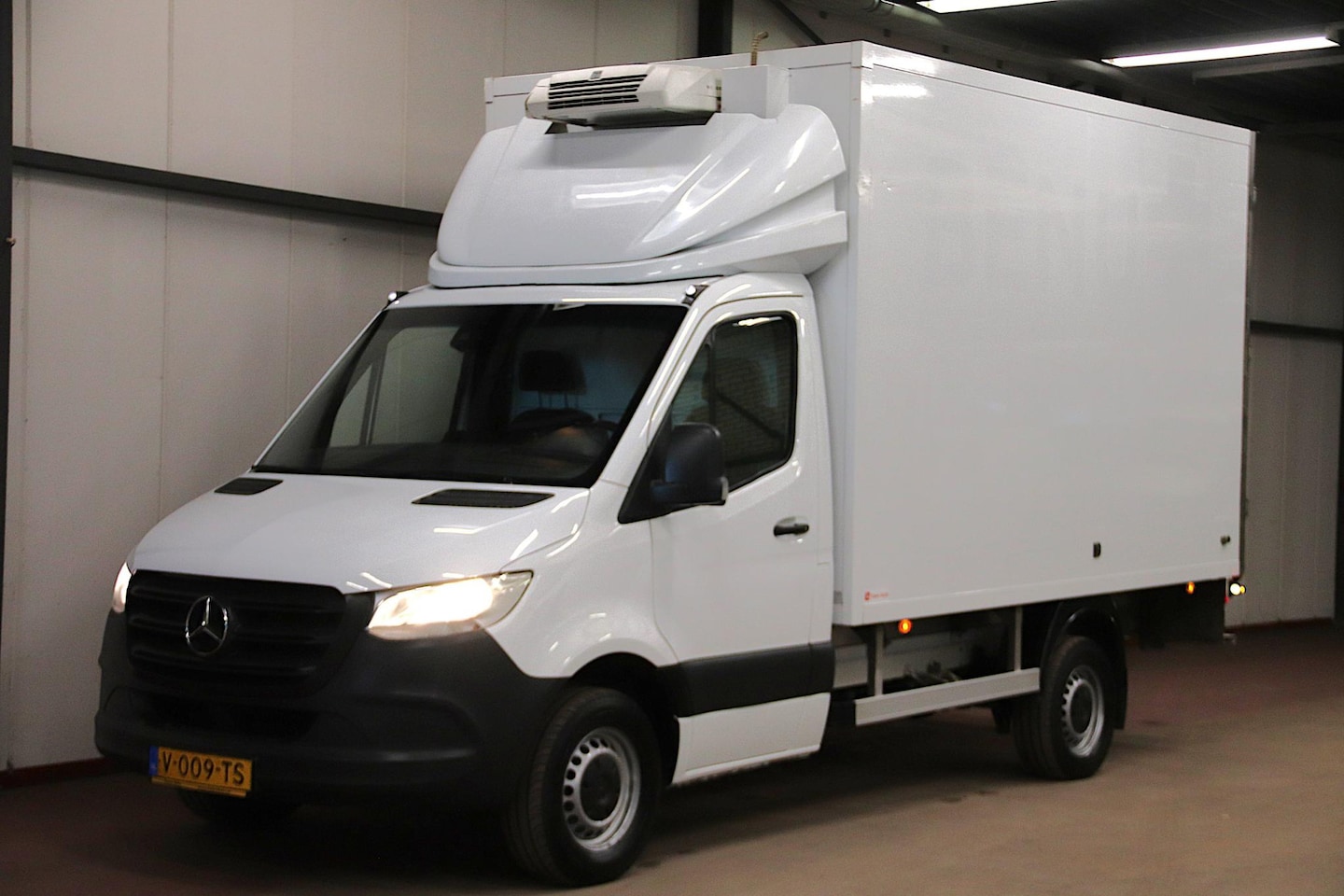 Mercedes-Benz Sprinter - 314 KOELWAGEN MEUBELBAK EURO 6 AUTOMAAT - AutoWereld.nl