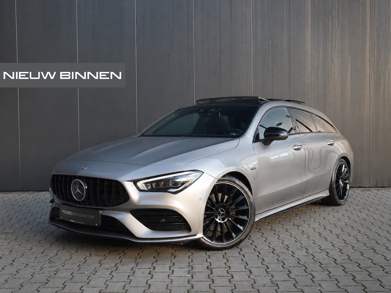 Mercedes-Benz CLA-klasse Shooting Brake - 250 e Premium | Panoramadak | Stoelverwarming | Multibeam LED | Camera | Ambiance Verlicht - AutoWereld.nl