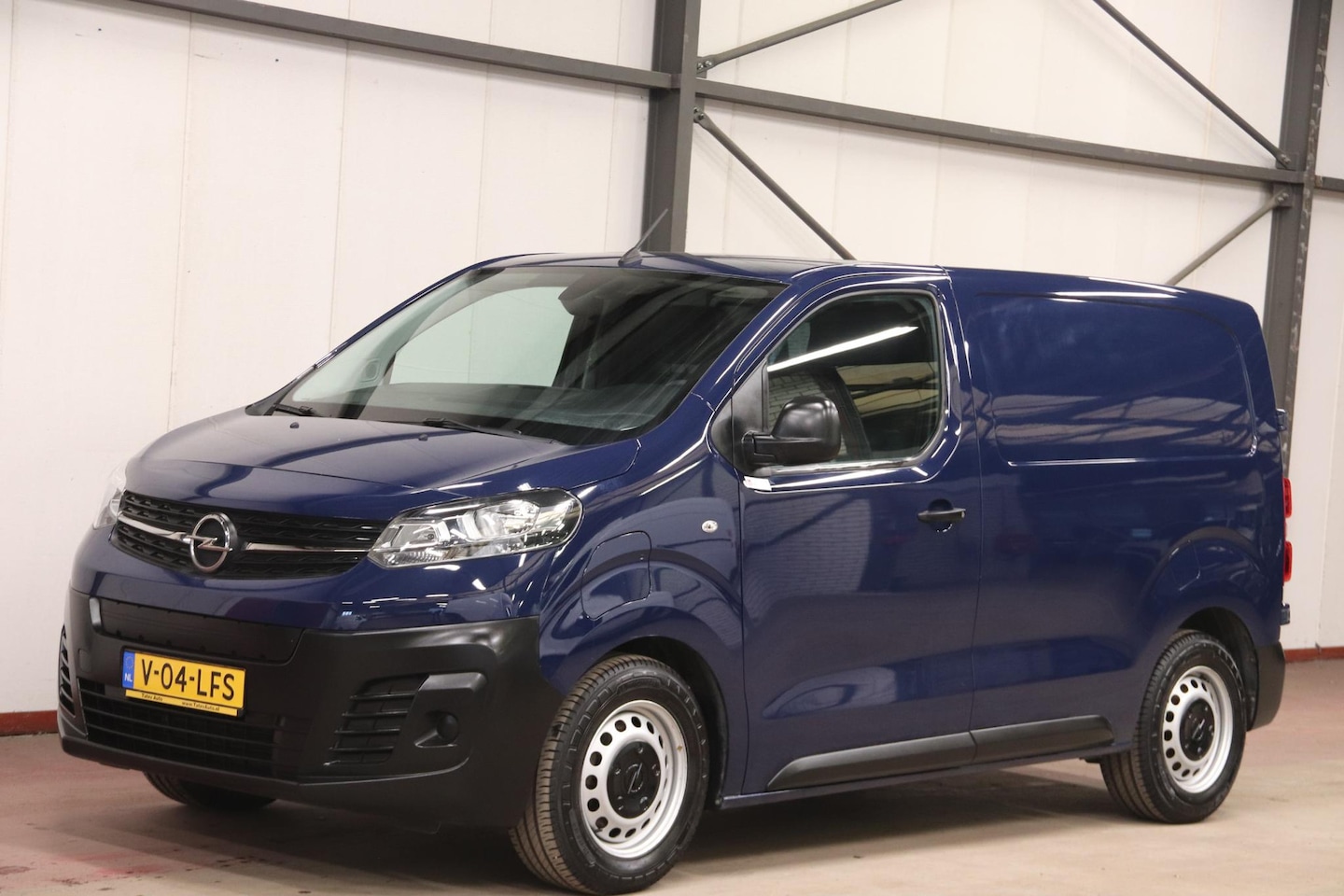 Opel Vivaro-e - ELEKTRISCH ACHTERUITRIJCAMERA - AutoWereld.nl
