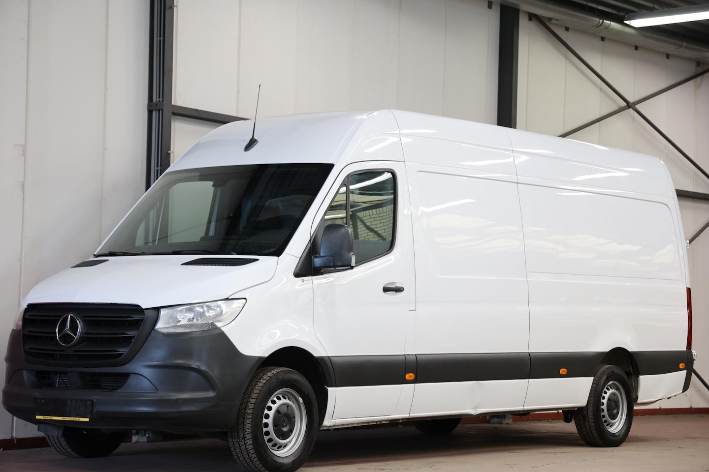 Mercedes-Benz Sprinter - 311 2.2 CDI L3H2 EURO 6 - AutoWereld.nl