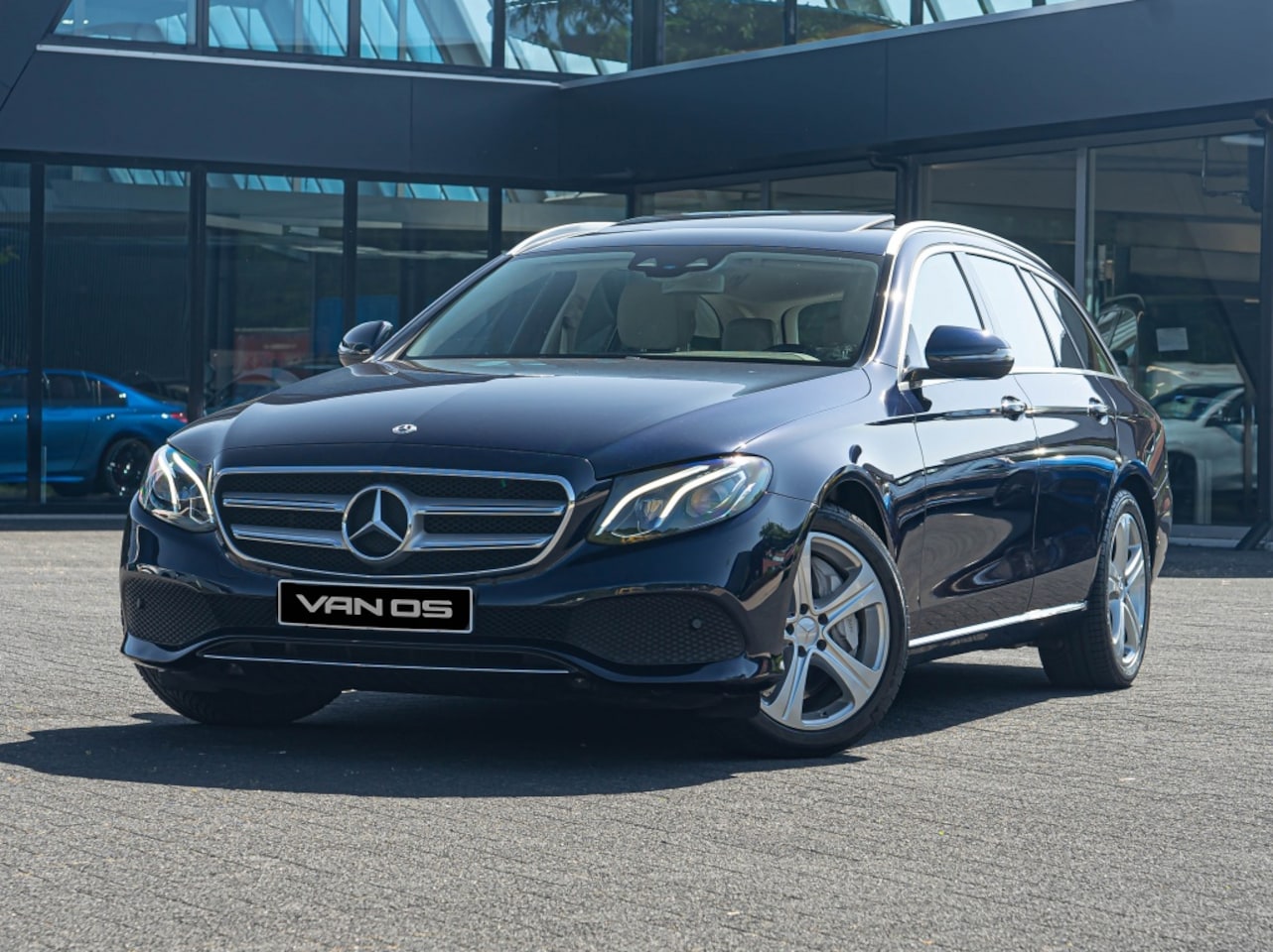 Mercedes-Benz E-klasse Estate - E 400 4MATIC | BTW | Memory | Leer | Cavansietblauw - AutoWereld.nl