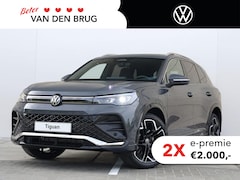 Volkswagen Tiguan - R-Line Edition 1.5 eHybrid 272 PK | Navigatie | Trekhaak | LED Matrix | Panoramadak |