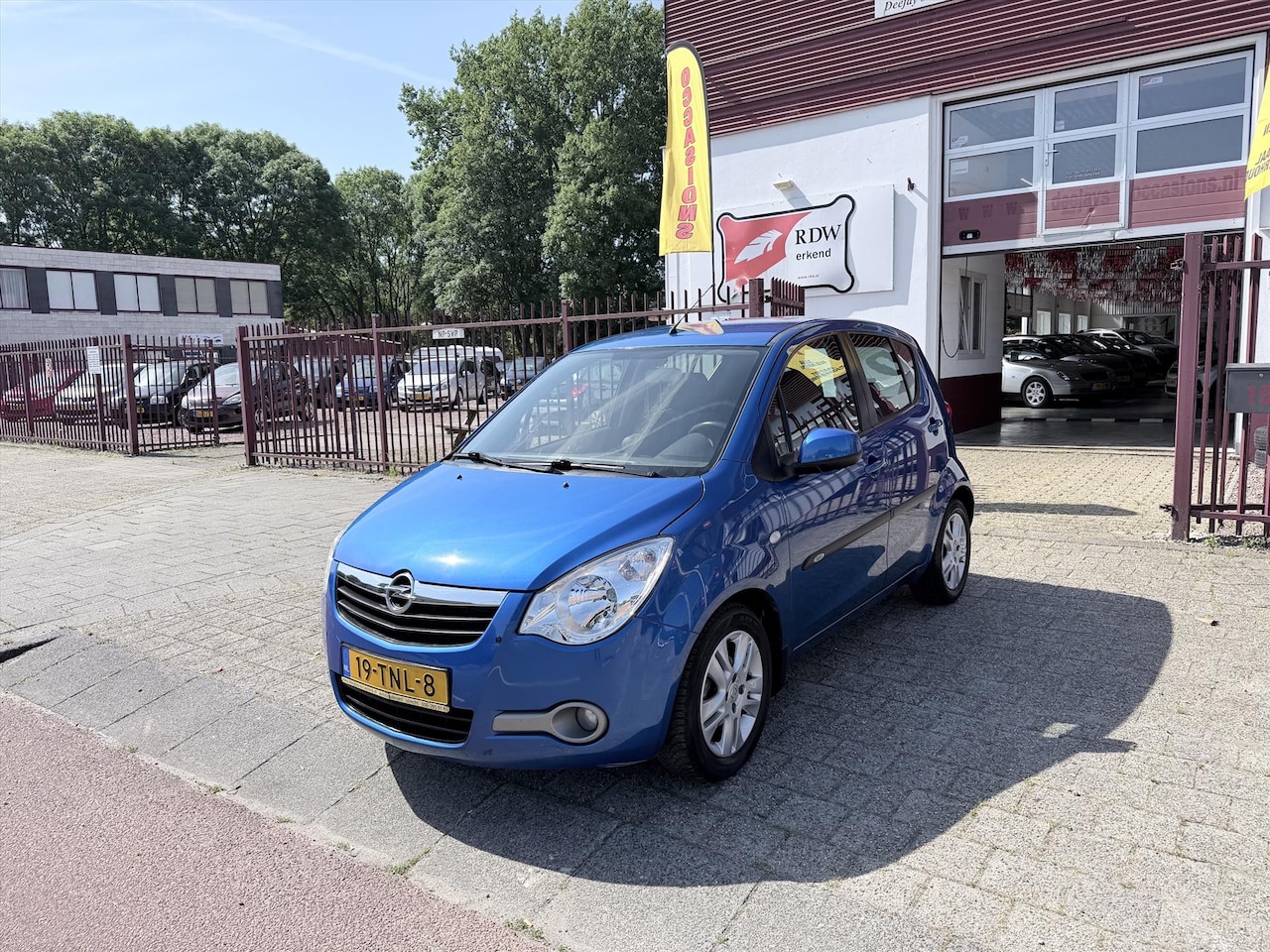 Opel Agila - 1.0 12V 68pk Edition - AutoWereld.nl